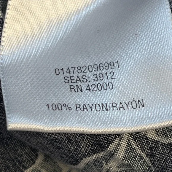 Hawaiian Hibiscus Lei Floral Shirt Mens 4XL Button Navy Yellow Resort Casual - Picture 6 of 7